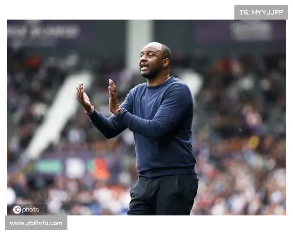 热那亚官宣主帅维埃拉下课 名宿克里希托临危受命执掌球队 热那亚官宣主帅维埃拉下课 名宿克里希托临危受命执掌球队