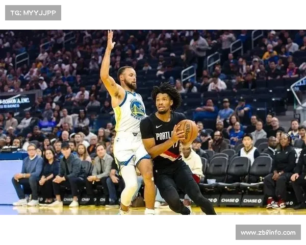 开拓者121-119逆转雷霆,阿夫迪亚26分终结对手8连胜 开拓者121-119逆转雷霆,阿夫迪亚26分终结对手8连胜